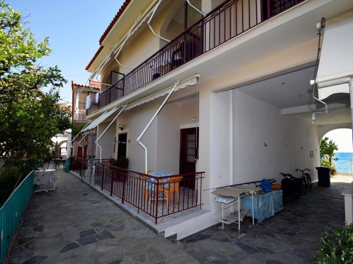 Mega Apartments Tirós 외부 사진